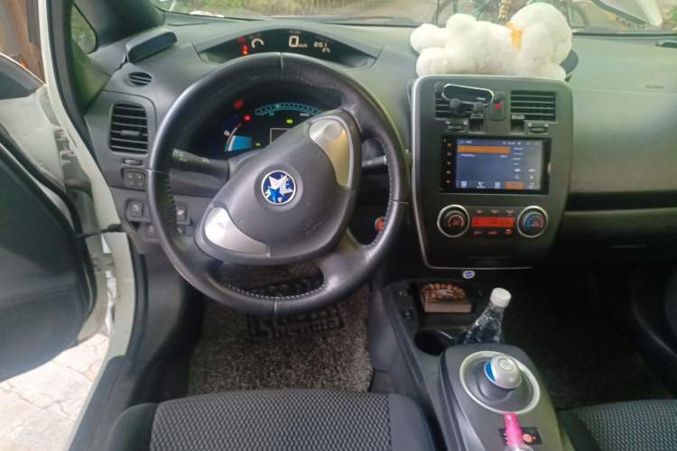 Used Venucia Leaf 2014 Lingfeng Edition 6.6 KW Steering Wheel