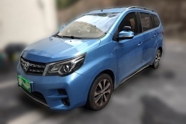 Used Venucia M50V 2017 1.6L XL CVT Luxury Edition