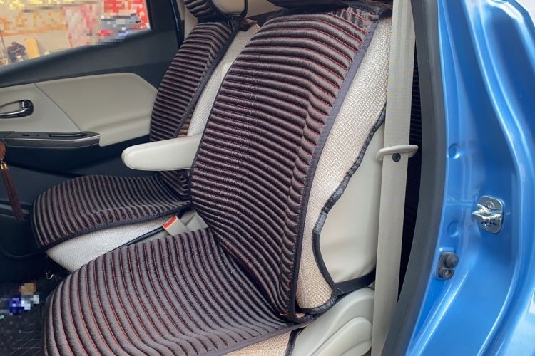 Used Venucia M50V 2017 1.6L XV CVT Deluxe Edition Interior 1