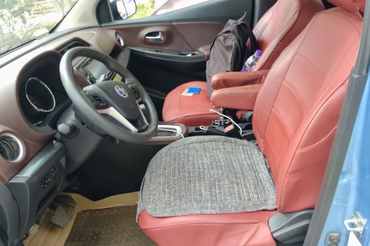 Used Venucia M50V 2017 1.6L XL CVT Luxury Edition Left Front Seat