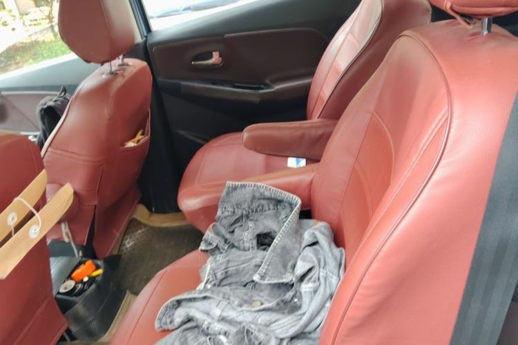 Used Venucia M50V 2017 1.6L XL CVT Luxury Edition Left Rear Seat