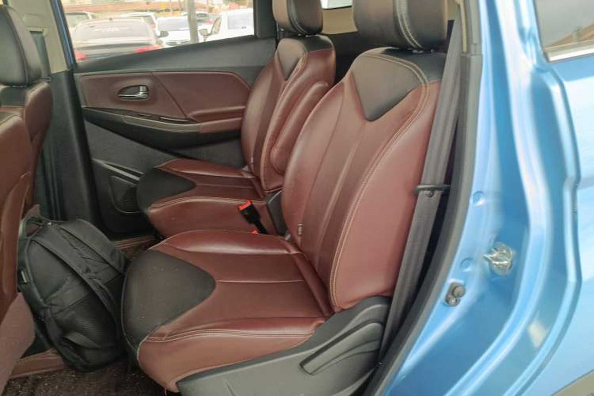Used Venucia M50V 2017 1.6L XL CVT Luxury Edition Left Rear Seat