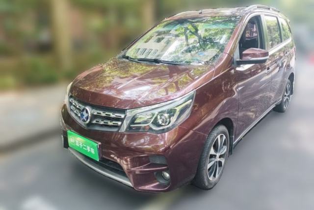 Ojetý Venucia M50V 2017 1.5L XV Manual Elite Edition