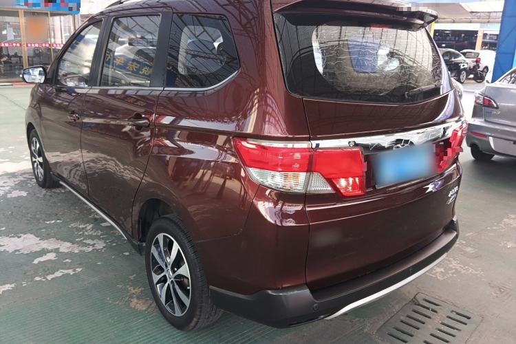 Used Venucia M50V 2017 1.6L XL CVT Luxury Edition Left Side