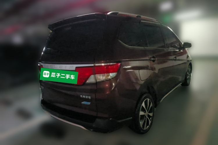 Used Venucia M50V 2017 1.6L XL CVT Luxury Edition Rear Right 45 Deg