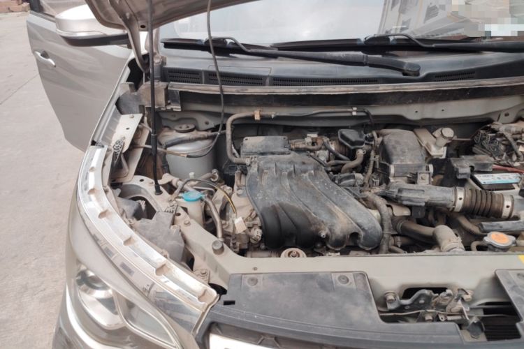 Used Venucia M50V 2017 1.5L XL Manual Comfort Edition Engine Bay Right