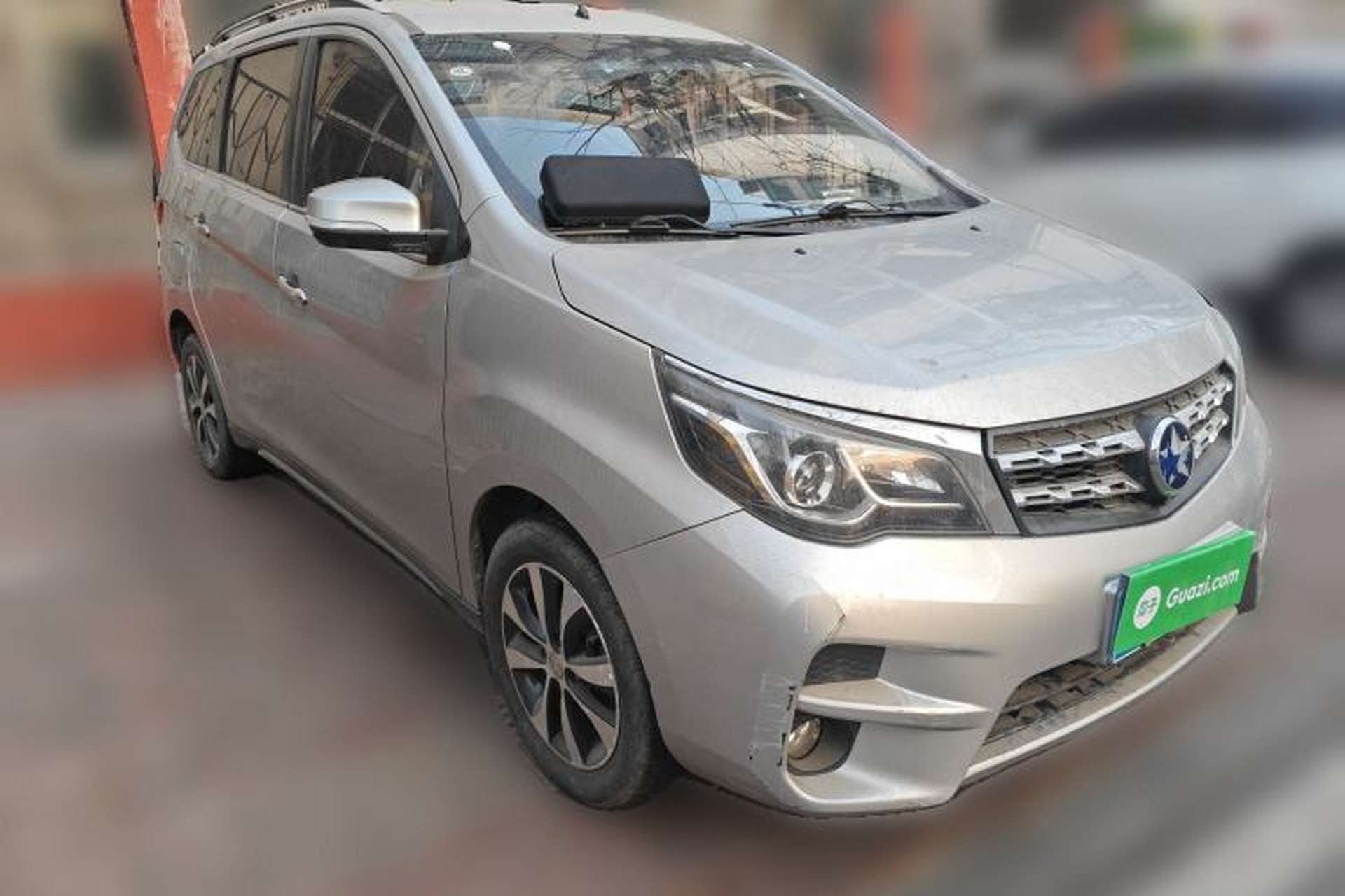 Used Venucia M50V 2017 1.5L XV Manual Elite Edition Front Right 45 Deg