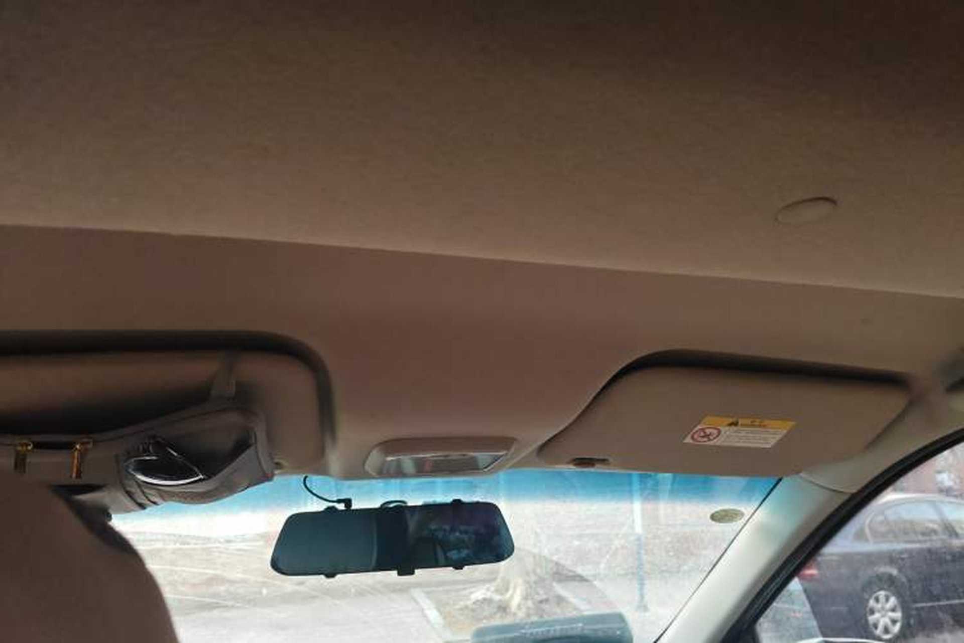 Used Venucia M50V 2017 1.5L XV Manual Elite Edition Headliner
