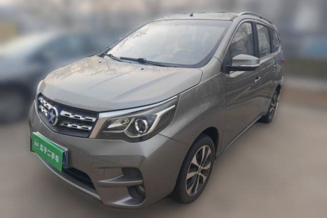 Used Venucia M50V 2017 1.5L XL Manual Comfort Edition