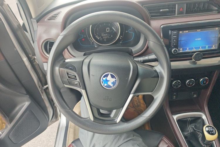 Used Venucia M50V 2017 1.5L XL Manual Comfort Edition Steering Wheel