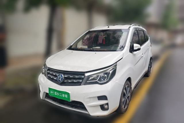 Used Venucia M50V 2017 1.6L XL CVT Luxury Edition