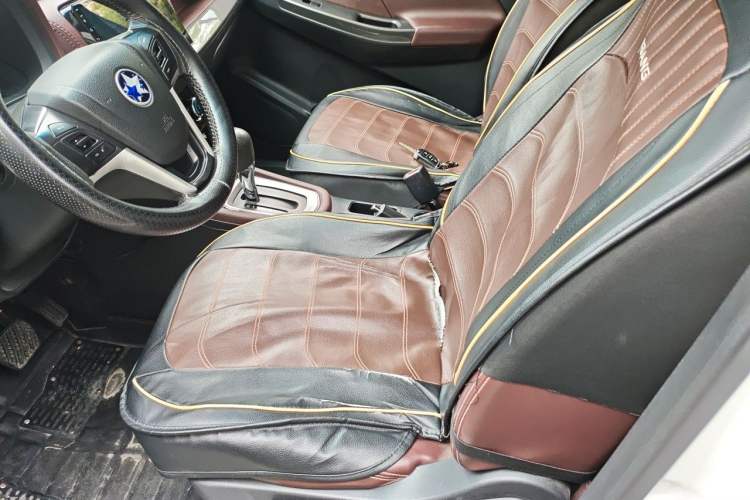 Used Venucia M50V 2017 1.6L XL CVT Luxury Edition Driver Seat