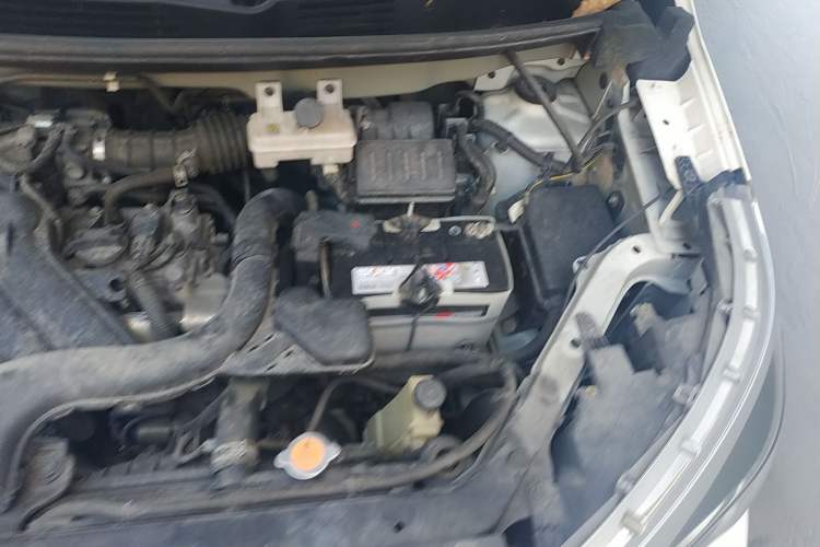 Used Venucia M50V 2017 1.6L XL CVT Luxury Edition Engine Bay Left