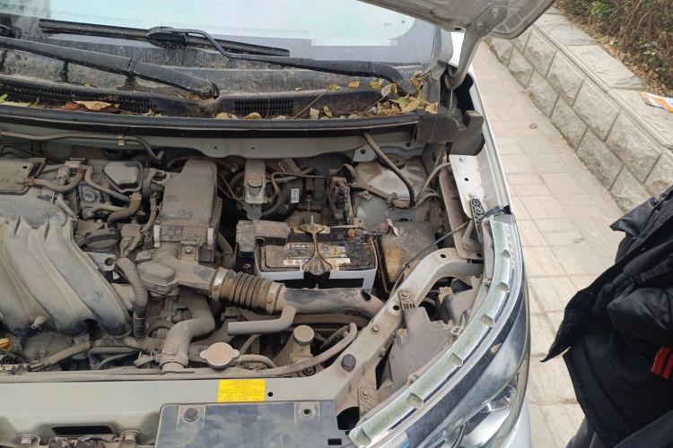 Used Venucia M50V 2017 1.5L XL Manual Comfort Edition Engine Bay Left