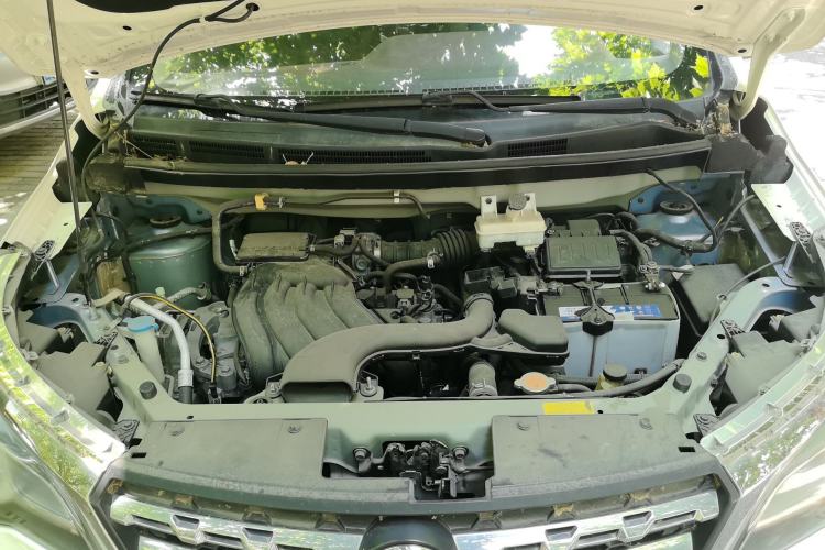 Used Venucia M50V 2017 1.6L XL CVT Luxury Edition Engine Bay