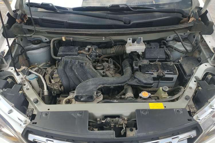 Used Venucia M50V 2017 1.6L XL CVT Luxury Edition Engine Bay