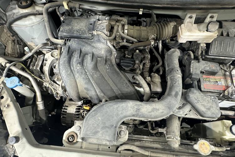 Used Venucia M50V 2017 1.6L XL CVT Luxury Edition Engine Bay