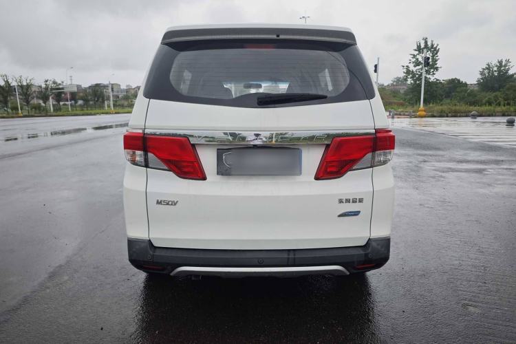 Used Venucia M50V 2017 1.6L XL CVT Luxury Edition Exterior 1