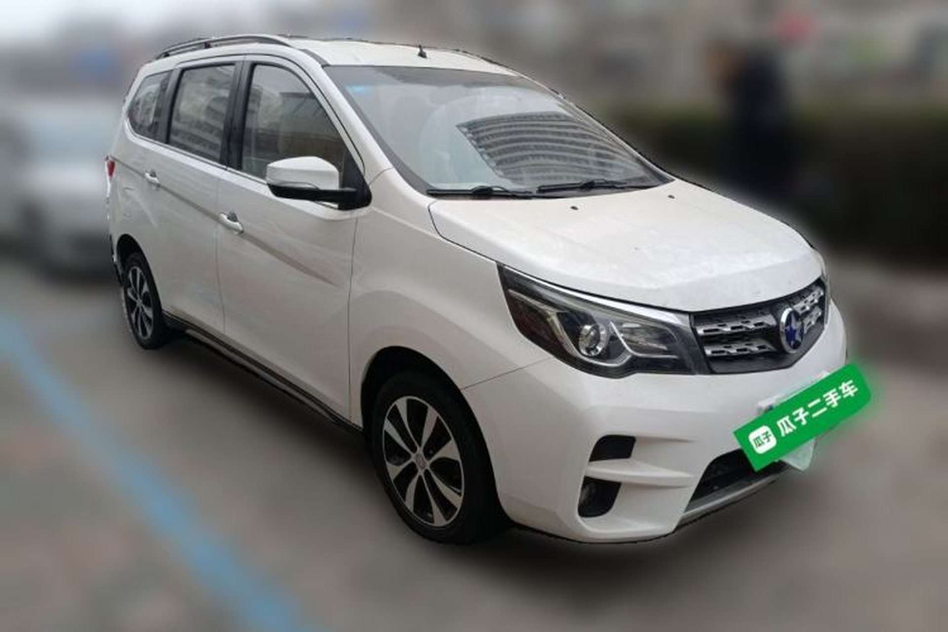 Used Venucia M50V 2017 1.5L XL Manual Comfort Edition Front Right 45 Deg