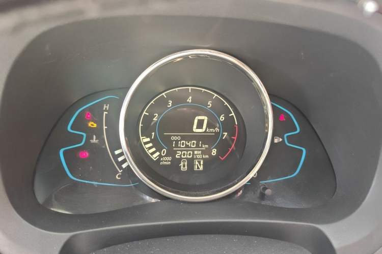 Used Venucia M50V 2017 1.6L XL CVT Luxury Edition Instrument Cluster