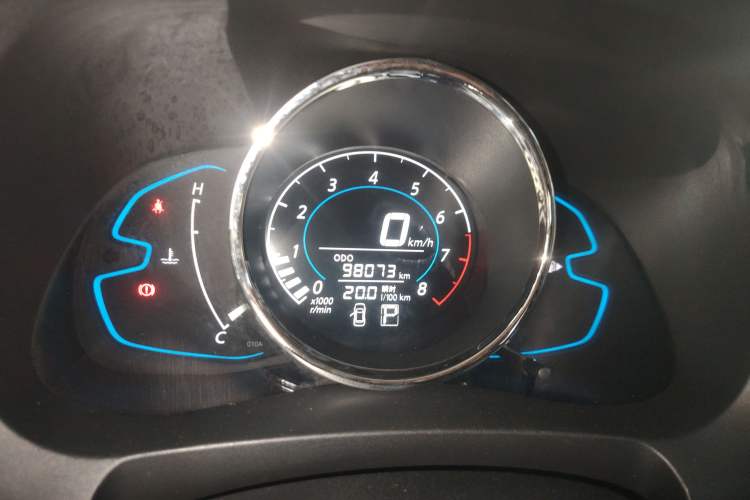 Used Venucia M50V 2017 1.6L XL CVT Luxury Edition Instrument Cluster