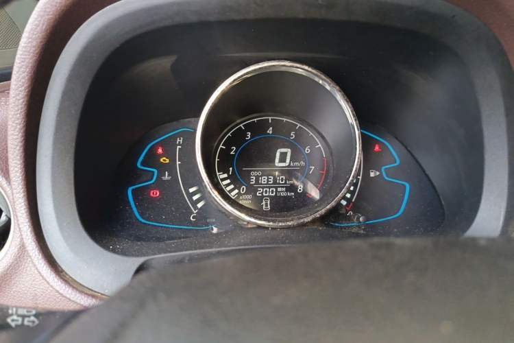 Used Venucia M50V 2017 1.5L XL Manual Comfort Edition Instrument Cluster