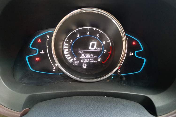 Used Venucia M50V 2017 1.5L XL Manual Comfort Edition Instrument Cluster