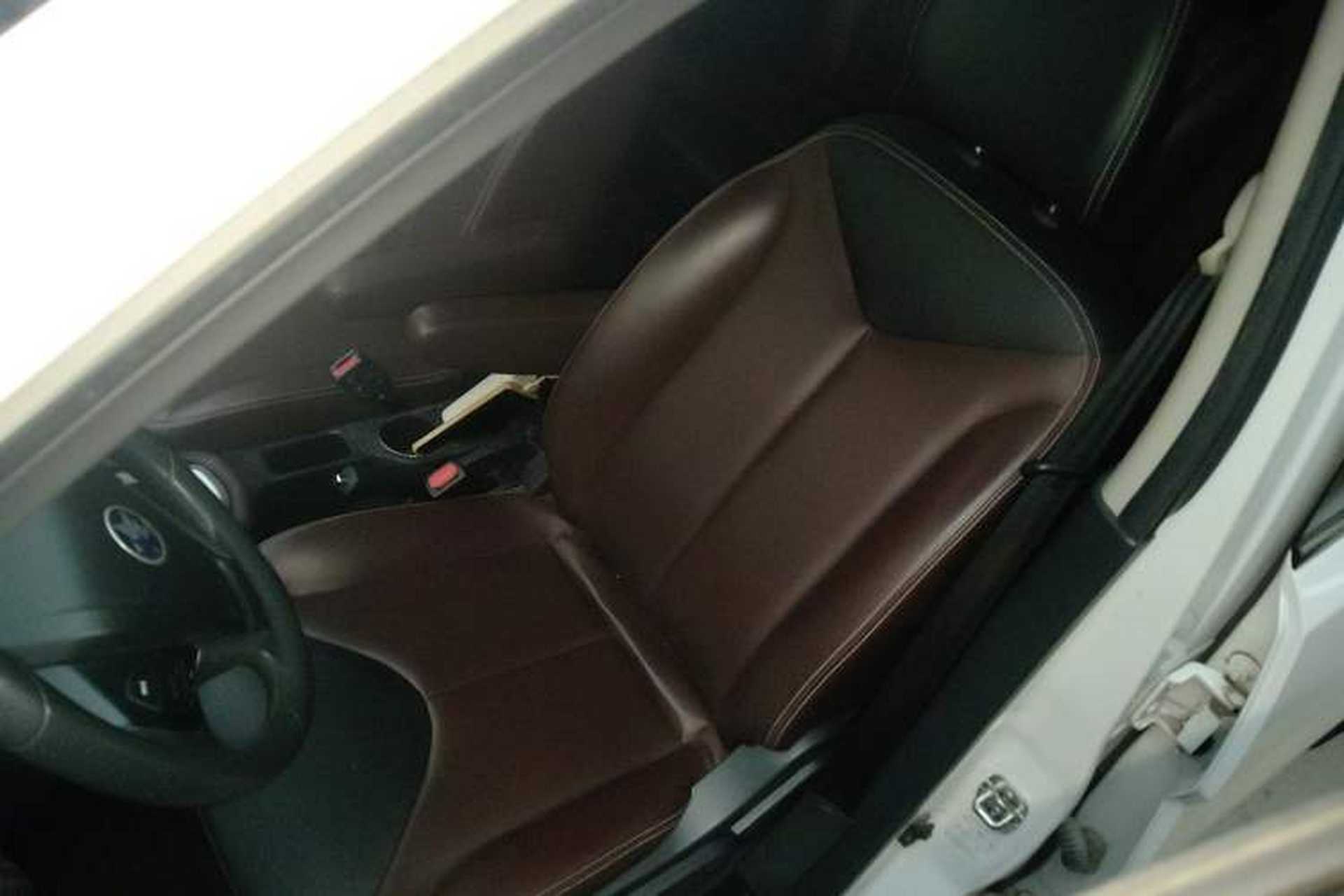 Used Venucia M50V 2017 1.6L XV CVT Deluxe Edition Left Front Seat