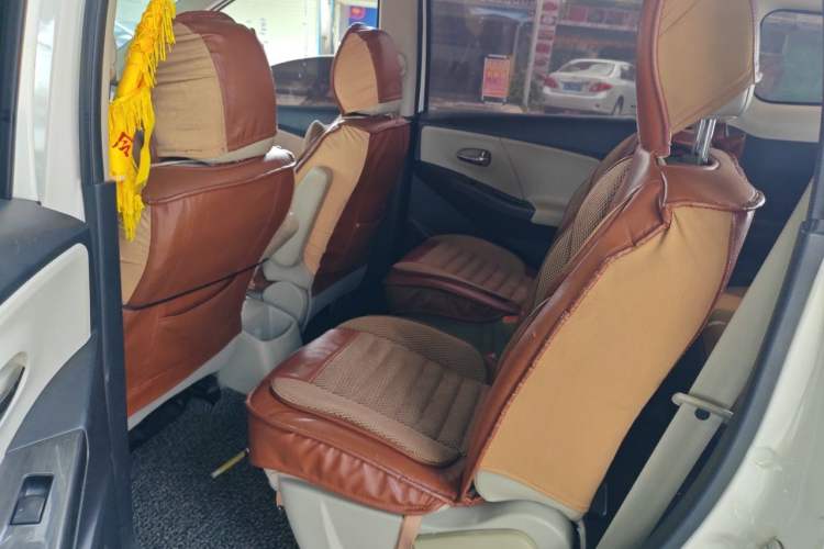Used Venucia M50V 2017 1.5L XE Manual Standard Edition Left Rear Seat