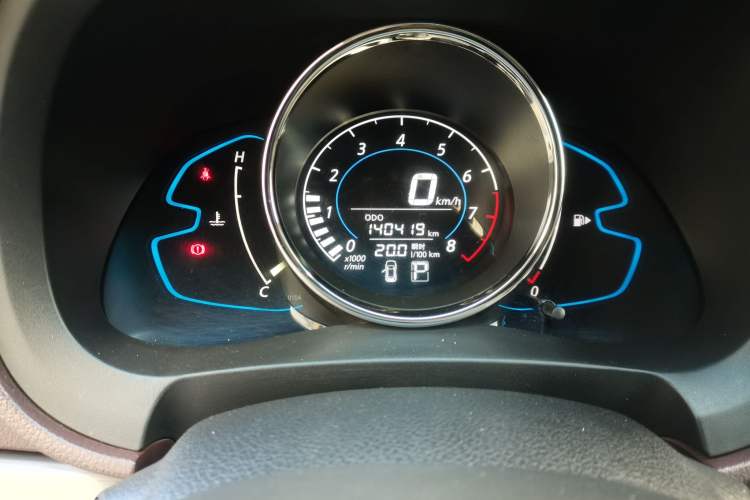 Used Venucia M50V 2017 1.6L XL CVT Luxury Edition Odometer Close Up