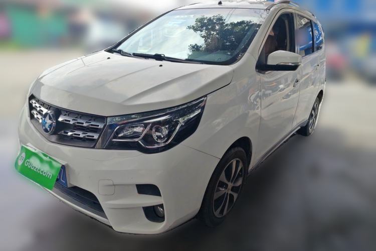 Used Venucia M50V 2017 1.5L XE Manual Standard Edition Guazi used car, China used car export, Used car for sale, Used  cars, Cheapest cars for sale