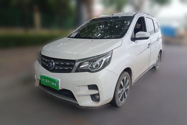 Used Venucia M50V 2017 1.5L XL Manual Comfort Edition