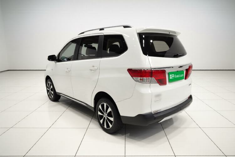 Used Venucia M50V 2017 1.5L XL Manual Comfort Edition Rear Left 45 Deg