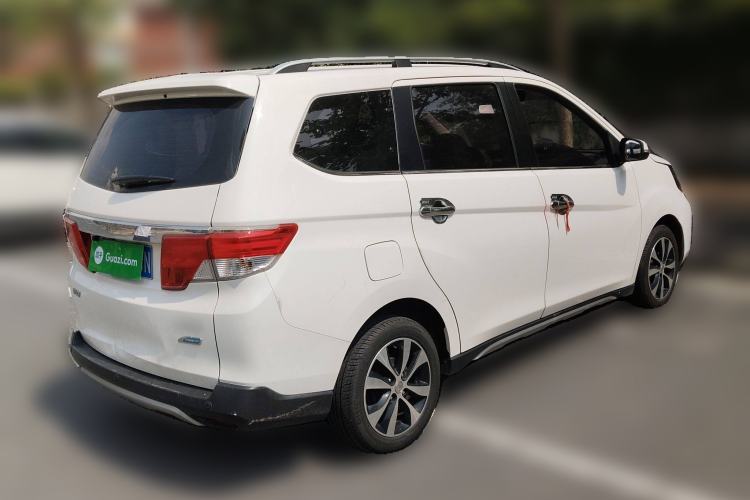 Used Venucia M50V 2017 1.6L XL CVT Luxury Edition Rear Right 45 Deg
