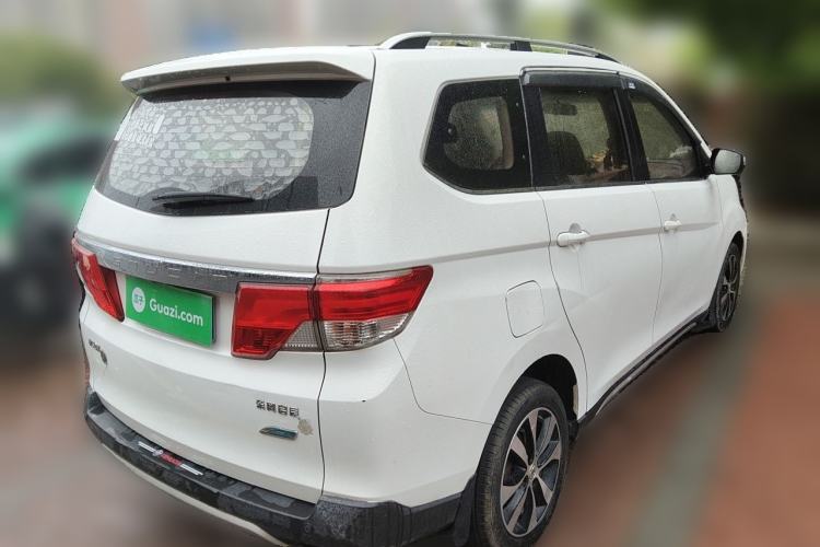 Used Venucia M50V 2017 1.6L XL CVT Luxury Edition Rear Right 45 Deg