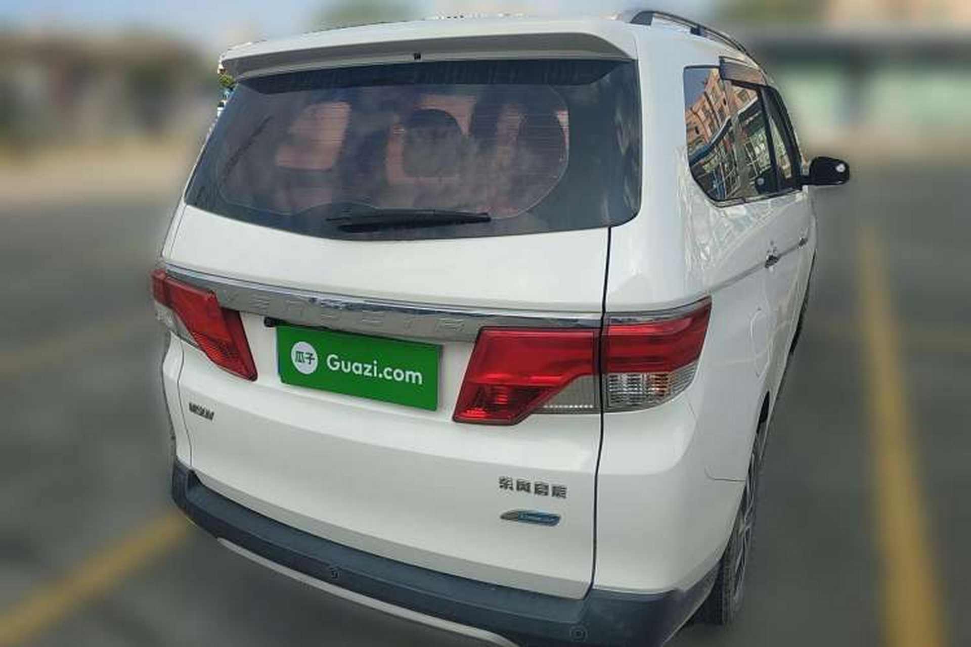 Used Venucia M50V 2017 1.6L XL CVT Luxury Edition Rear Right 45 Deg