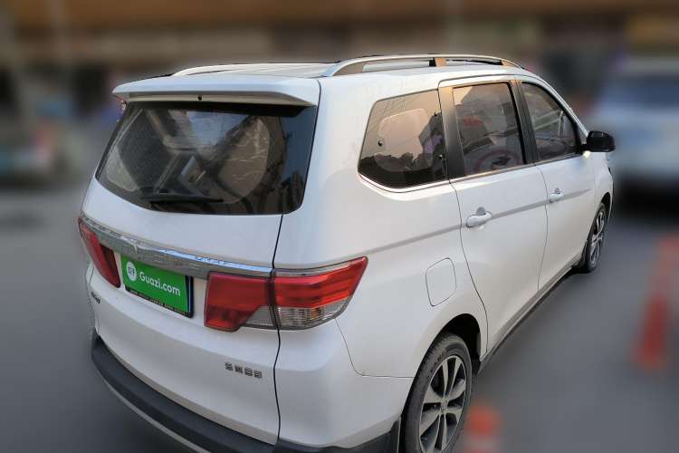 Used Venucia M50V 2017 1.5L XL Manual Comfort Edition Rear Right 45 Deg