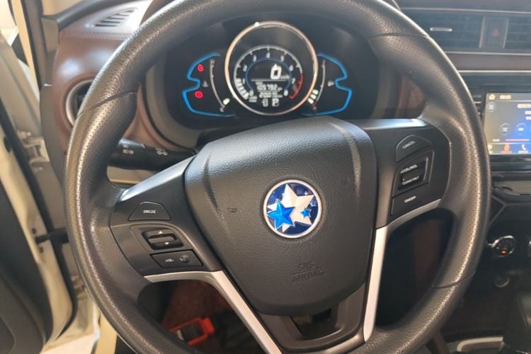 Used Venucia M50V 2017 1.6L XL CVT Luxury Edition Steering Wheel