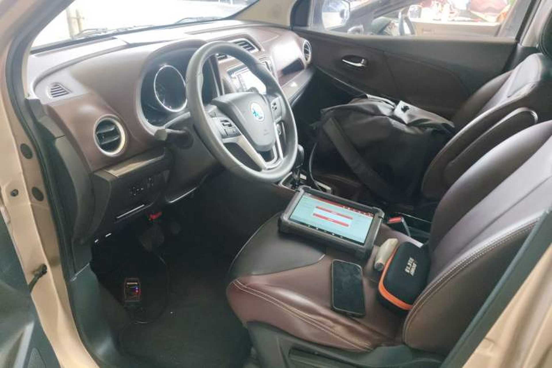 Used Venucia M50V 2017 1.6L XL CVT Luxury Edition Driver Seat