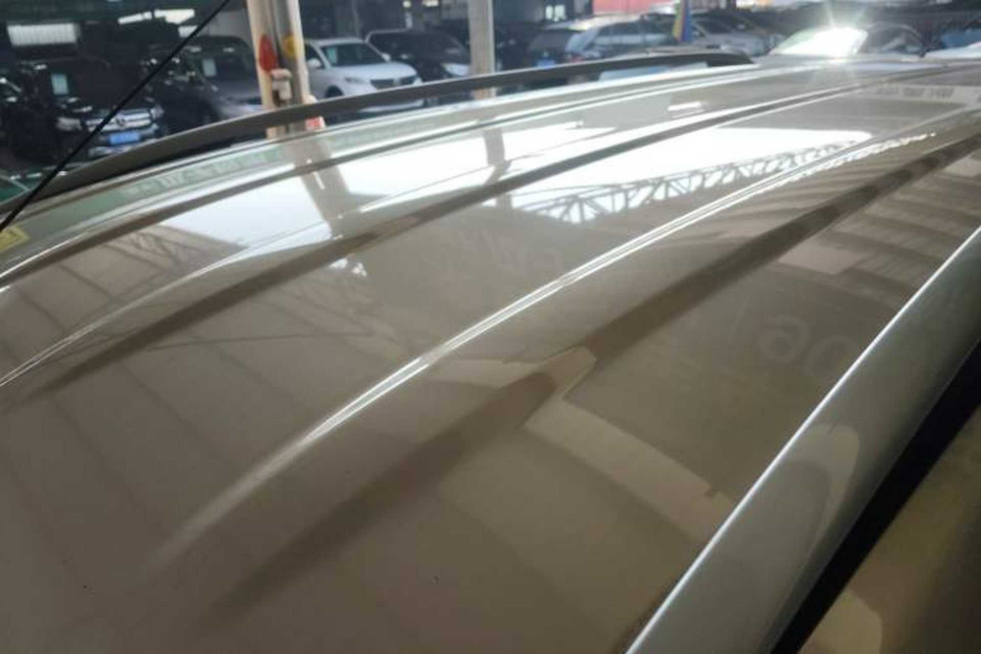 Used Venucia M50V 2017 1.6L XL CVT Luxury Edition Roof