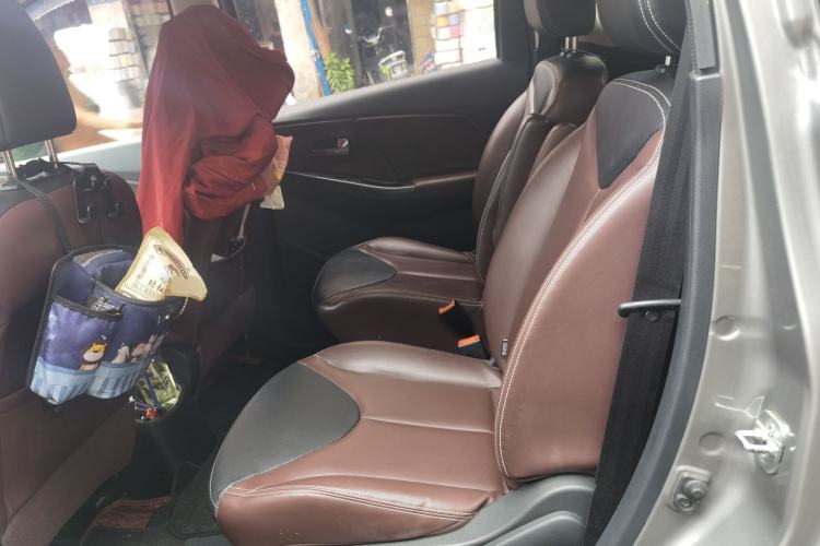 Used Venucia M50V 2019 1.6L CVT Luxury Edition Left Rear Seat