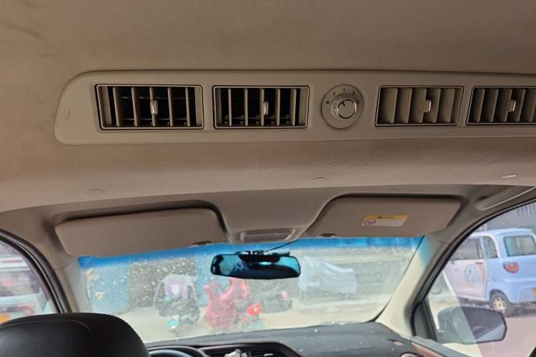 Used Venucia M50V 2019 1.5L Manual Comfort Edition Headliner