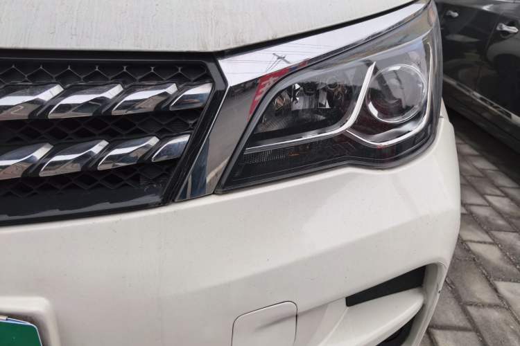 Used Venucia M50V 2019 1.5L Manual Comfort Edition Left Front Headlight