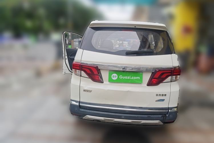 Used Venucia M50V 2019 1.6L CVT Ultimate Edition Rear