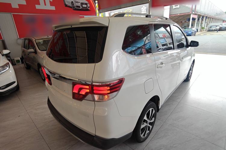 Used Venucia M50V 2019 1.5L Manual Comfort Edition Rear Right 45 Deg