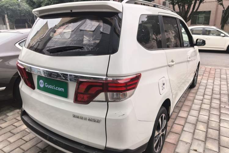 Used Venucia M50V 2019 1.5L Manual Comfort Edition Rear Right 45 Deg