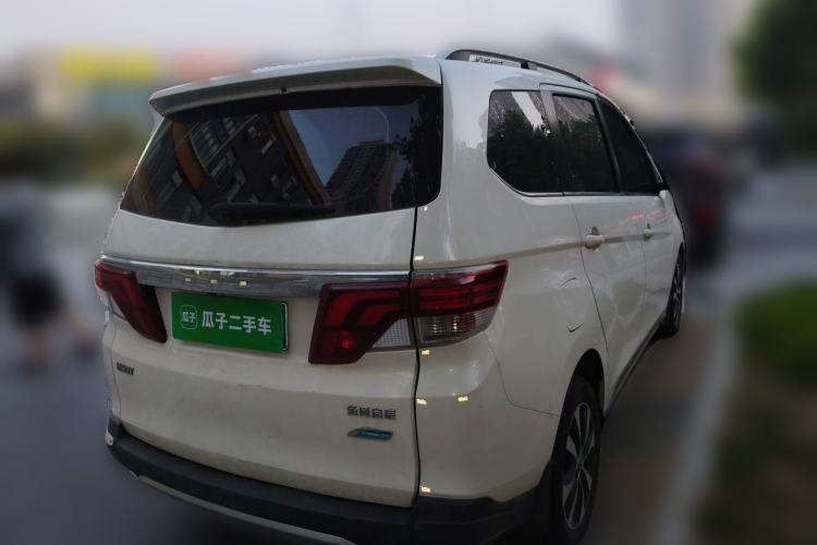 Used Venucia M50V 2019 1.6L CVT Luxury Edition Rear Right 45 Deg