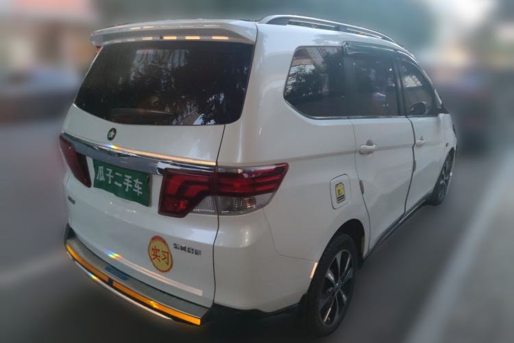 Used Venucia M50V 2019 1.5L Manual Comfort Edition Rear Right 45 Deg