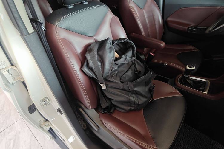 Used Venucia M50V 2019 1.5L Manual Comfort Edition Right Front Seat