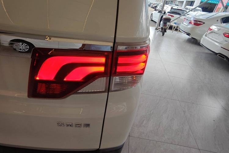 Used Venucia M50V 2019 1.5L Manual Comfort Edition Right Rear Taillight